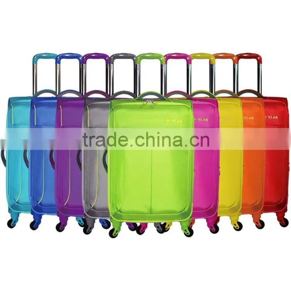 Quality Custom China Aluminum Luggage Trolley Cheap Wheeled Luggage Bag photo-2