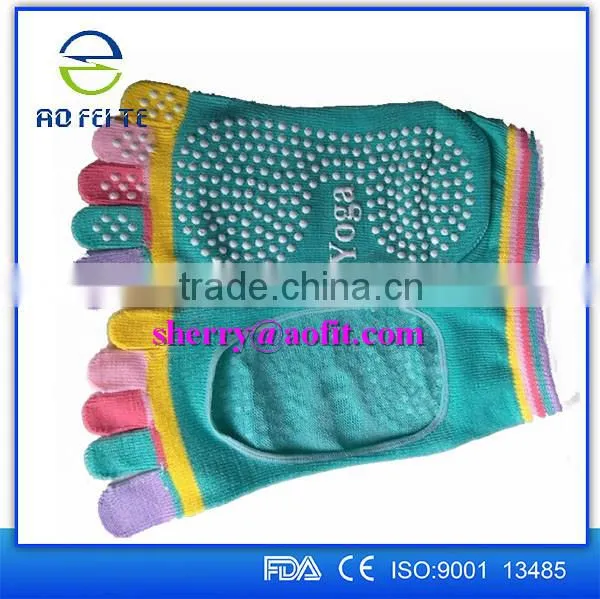 Eco-friendly Colorful Non Slip Custom Yoga Toe Socks Soft Breathable Yoga Socks photo-6