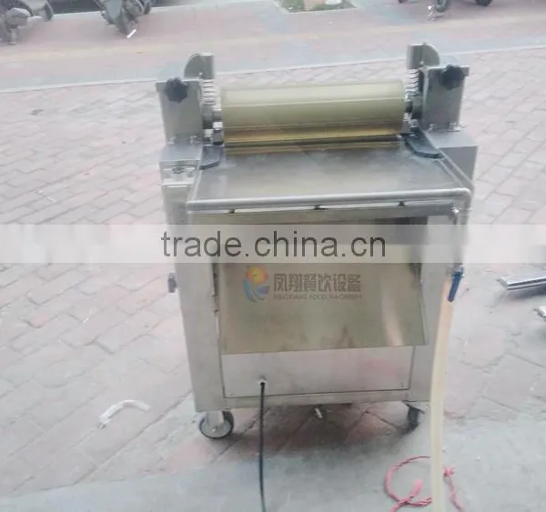 Industrial Automatic Squid Fish Skinning Skinner Machine photo-3