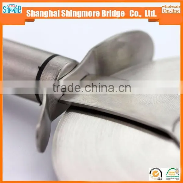 China Kitchenware Factory Supply High Quality Pizza Cutter for Family photo-5
