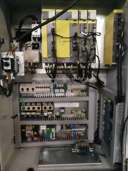 Taiwan YIPC YTM-763 Drilling & Tapping Center photo-3