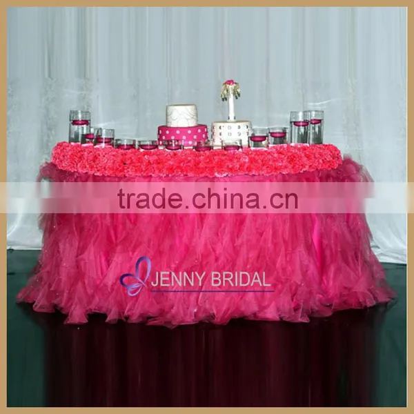 TC012F From China Cheap Coloring Organza Ruffle Table Cloth photo-3