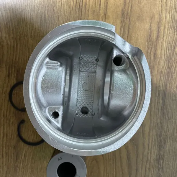 China Supplier Deutz Engine Parts Piston Kit 02235232 for Deutz BFL913 Series Engine photo-2