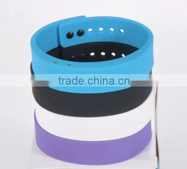2015 New Smart Watch i7 Cyband Smartband Bluetooth 4.0 Smart Wristband Waterproof Fuelband Fitbit Flex photo-3