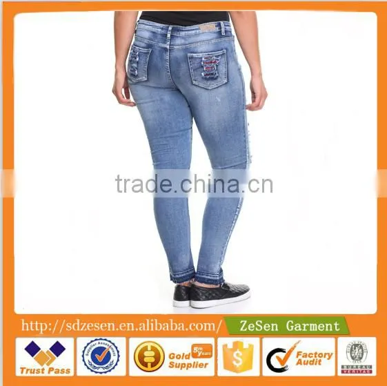 China Clothing Manufacturer Jeans Wholesale Price For Women photo-4