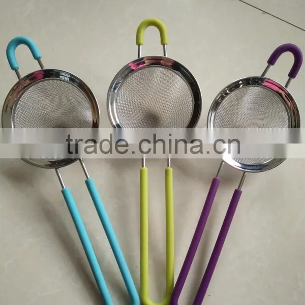 High Quality Stainless Steel Mesh Flour Sifter With Long Silicone Handle and Ear photo-4