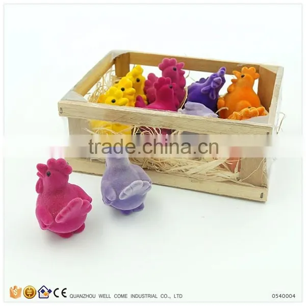 Polyresin Crafts in Wood Box Plush Chicken Toy photo-4