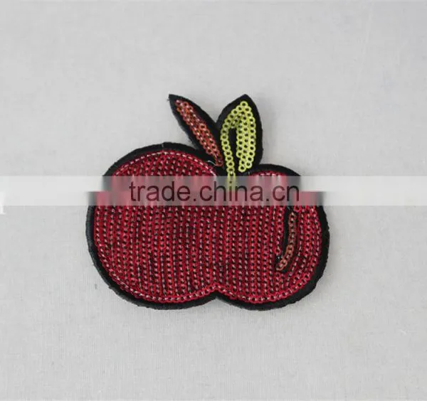 Good Price Embroidery Patch Red Cherry Printting Sew on Collar for Sale photo-2