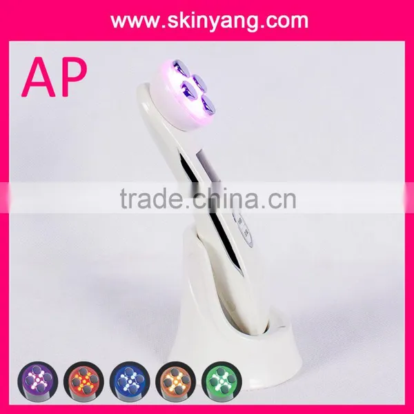 New Design Best Acne Treatment Machine/Lightening/Skin Rejuvenation Best Facial Massager Portable in Home Use photo-3