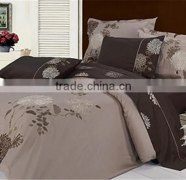 Luxury Elegant Embroidery Duvet Cover photo-5