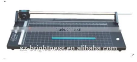 Paper / Plastic Sheet/ Pvc Cutting Machine photo-3
