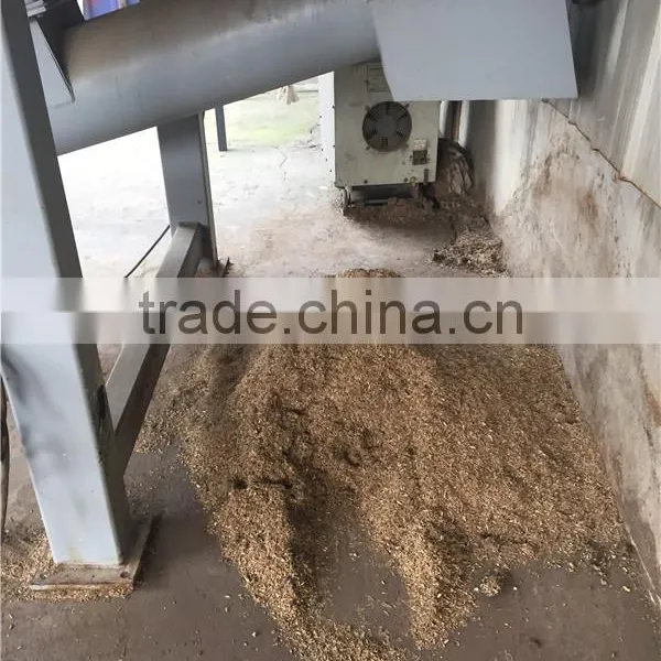 High Efficiency Wood Chip Crusher/wood Sawdust Hammer Mill for Big Forest Farm photo-3