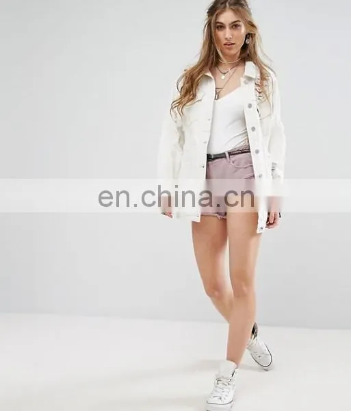China Clothing Button Down White Oversize Women Denim Jacket photo-3