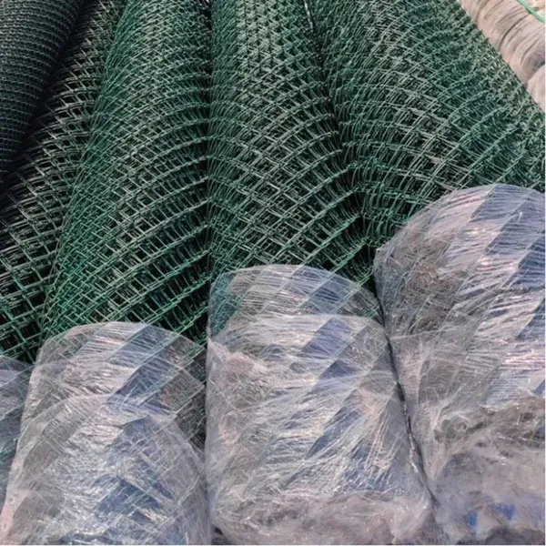 Chain Link Fence With 12.7mm Diameter Posts for High Wind Areas photo-2