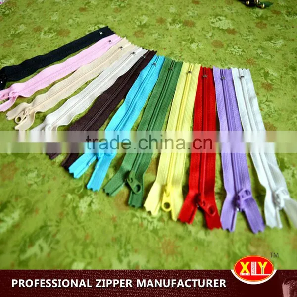 Shenzhen Xly Zipper Manufacturer Coceal Slider Fabric Invisible Zipper photo-5