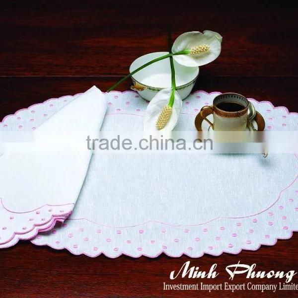 Hand Embroidery Napkin For Hotel/Restaurant