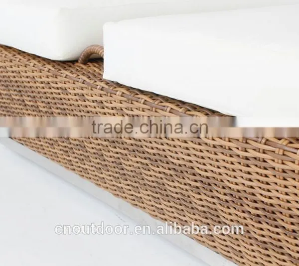 2016 Updated Double Rattan/wicker Daybed With Wheels WYHS-D055, Wicker Furniture/Garden Patio Furniture/outdoor Furniture. photo-5