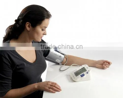 Omron M10-IT Upper Arm Blood Pressure Monitor With Dual-User Facility and Dual-Size Cuff photo-3