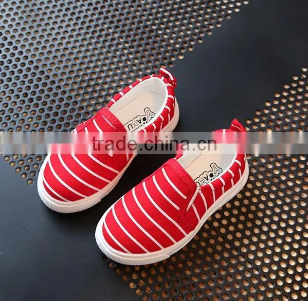 Zm35398a Kids Leisure Slip on Sport Canvas Shoes for Summer photo-2