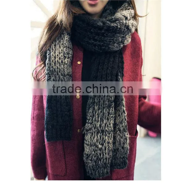 Winter Super Thick and Women Fashion 180*40cm Color Gradual Change Design Women Knitting Latest Scarf photo-2