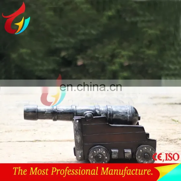 Classical Standing Fiberglass Iron Man Statute for Sale photo-4