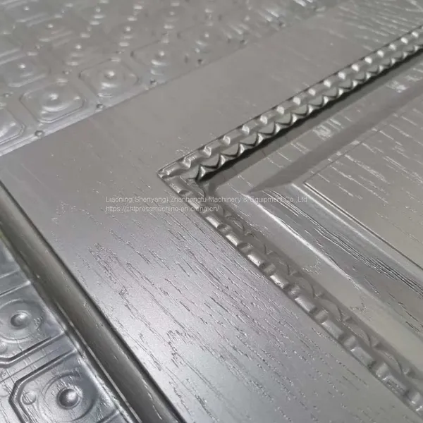 3 Tablalı Tam Otomatik Pin Sistemli Vakum Membran Pres Makinası ZHT TM3000P-3 photo-4