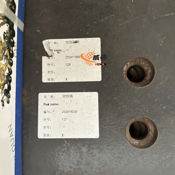 XCMG 252918028 Cutting Plate – Durable Component for Precision Cutting Operations