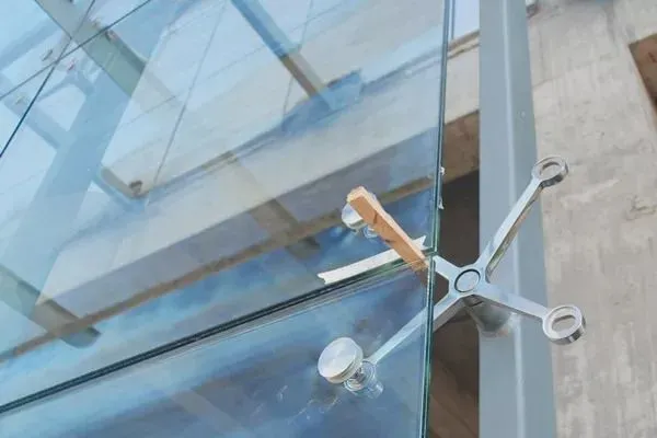 High Loading Capacity Spider Bracket 1 Way Arm 300mm Stainless Steel 304 Satin Finish Professional Grade photo-5