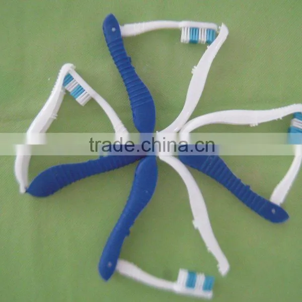 Foldable Travel Toothbrush photo-2