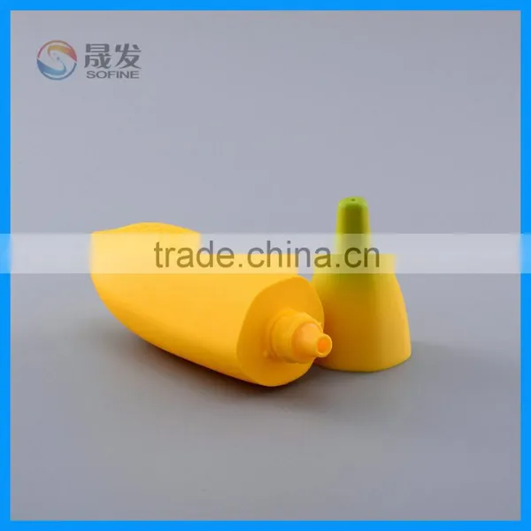 Cucumber Shape Cosmetic Skin Lotion Bottle photo-3