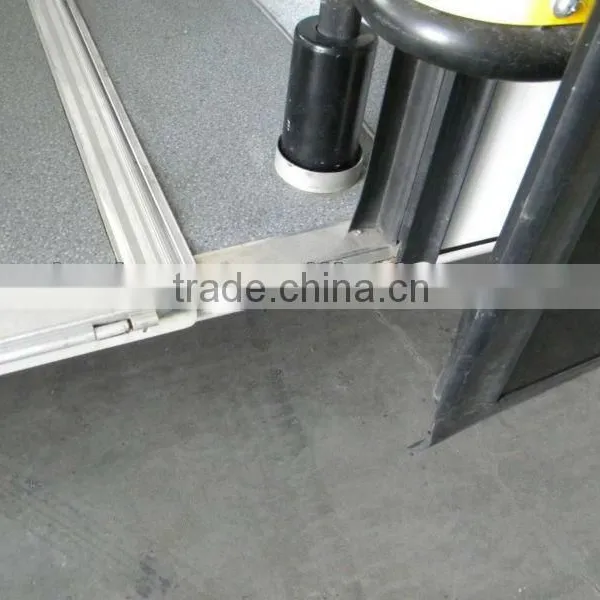 Fold Manual Wheelchair Ramp for Bus With Loading 350kg photo-5