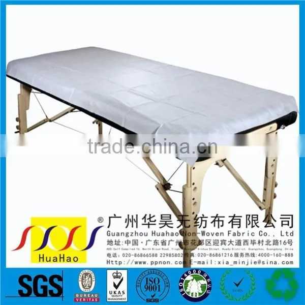 White Disposable Non-Woven Bed Cover Roll Perforated photo-2