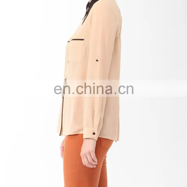 CHEFON Contrast Trim Relaxed Fit Patchwork Open Back Blouse With Low Back photo-3