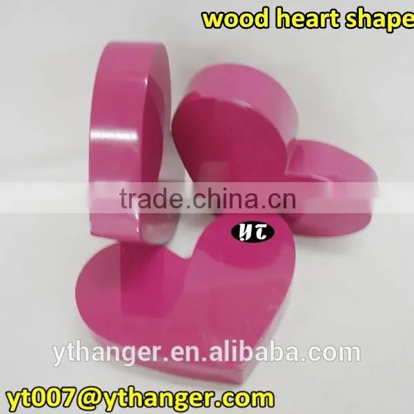 Wedding Decoration Heart Shaped Red Wood Heart Christmas Decoration photo-3
