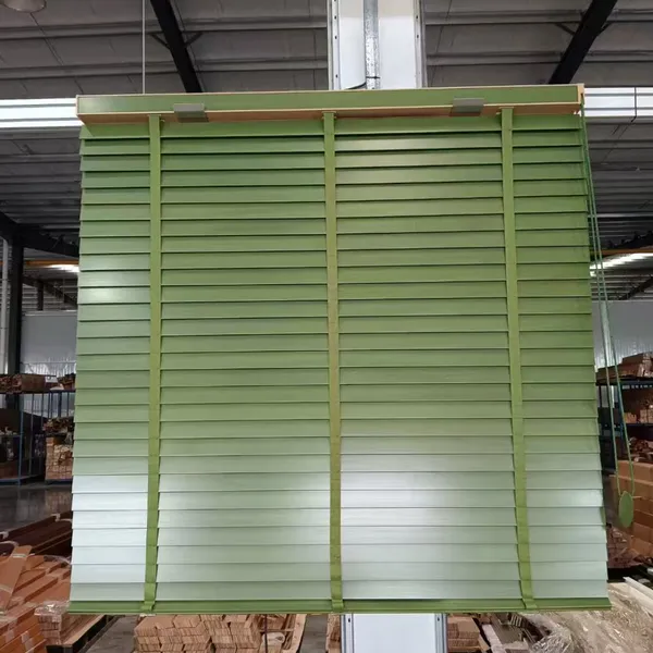 Green Color 50mm Slats Basswood Venetian Blinds Manual Control System photo-2
