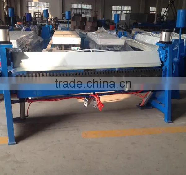 Hand Operated Metal Plate Bending Machine photo-3