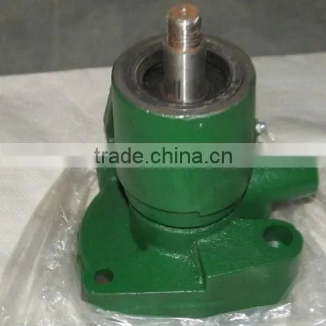 UMZ Water Pump Russian Tractor Water Pump T-150 Water Pump Spare Parts photo-2