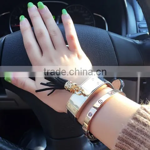 Woman Adjustable Size Leather Bracelet photo-4