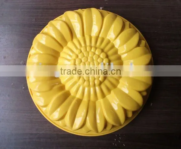 Chrysanthemum Shape Cake Mould/Silicone Cake Decoration /yellow Color Silicone Cake Mould