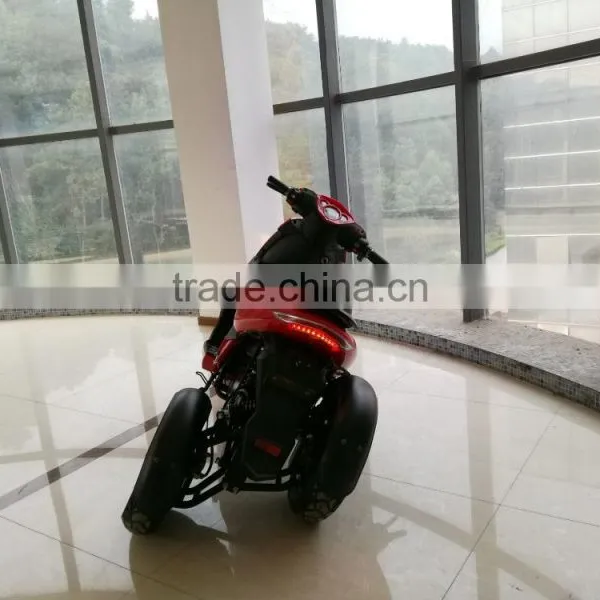 2017 New 3000w Electric 3 Wheel Scooter for Sport photo-2
