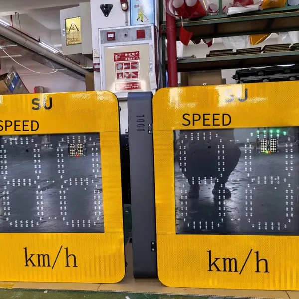 Solar Radar Speed Measurement Screen - Dual Power Supply Options: Solar and Mains Power, Suitable for Both Highways and Urban Roads photo-2