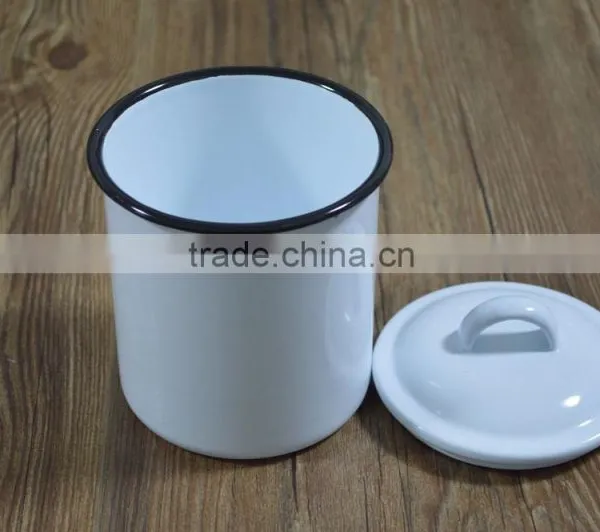 9072 Enamel Canister and Tumbler photo-3