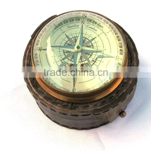 Antique Vintage Solid Brass Compass With Leather Case 13517 photo-3