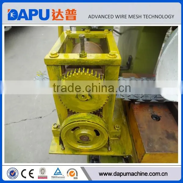 Barbed Wire Mesh Fencing Making Machine photo-4