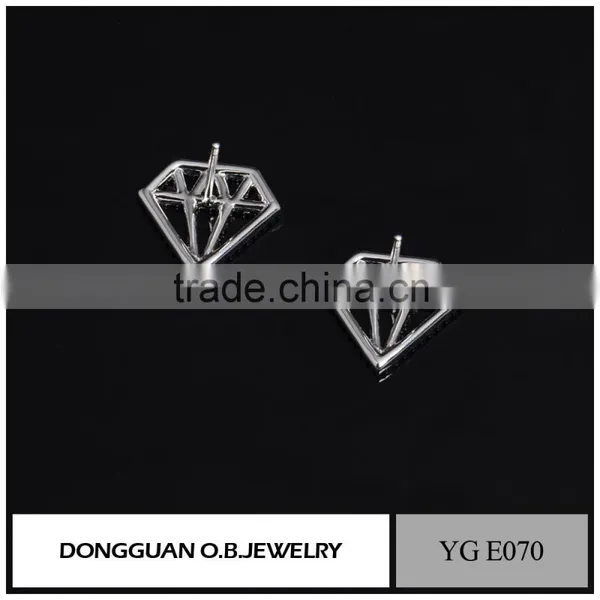 Fashion Diamond Shape Earring Without Stone for Grils Hot Selling Simple Earring photo-3