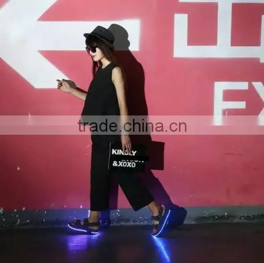 2016 New Design Lunimous Light up Led Sandals photo-3