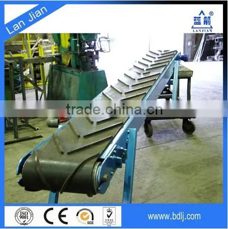 Patterned Chevron Rubber Conveyor Belt ,EP, NN, CC Fabric Rough Top Rubber Belt photo-4