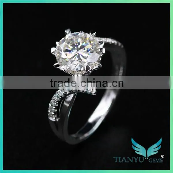 Customized Jewelry Engagement Ring White Gold 8 Hearts & 8 Arrows Moissanite Diamond Wedding Ring photo-2