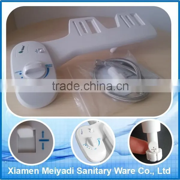 Easy install non electronic plastic cleaning portable toilet seat bidet