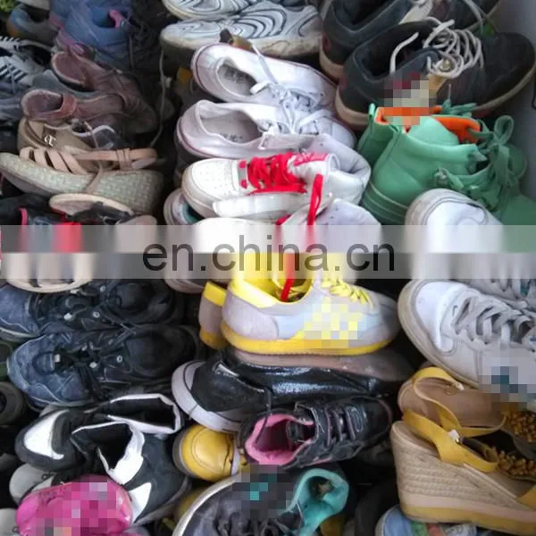 Fashion Sorted Double Used Shoes in Bales for Children Used Soccer Shoes photo-5